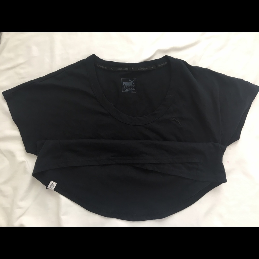 Black puma t-shirt  xs- s size